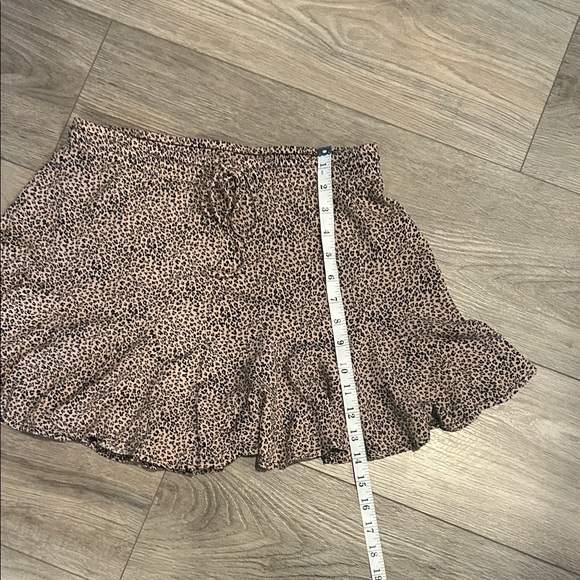 Urban Romantics Leopard Print Women's‎ Cozy Shorts Size M - Picture 3 of 4